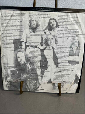 Jethro Tull Minstrel in the Gallery Vinyl LP Chrysalis CHR 1082 VG+ Record Vg+